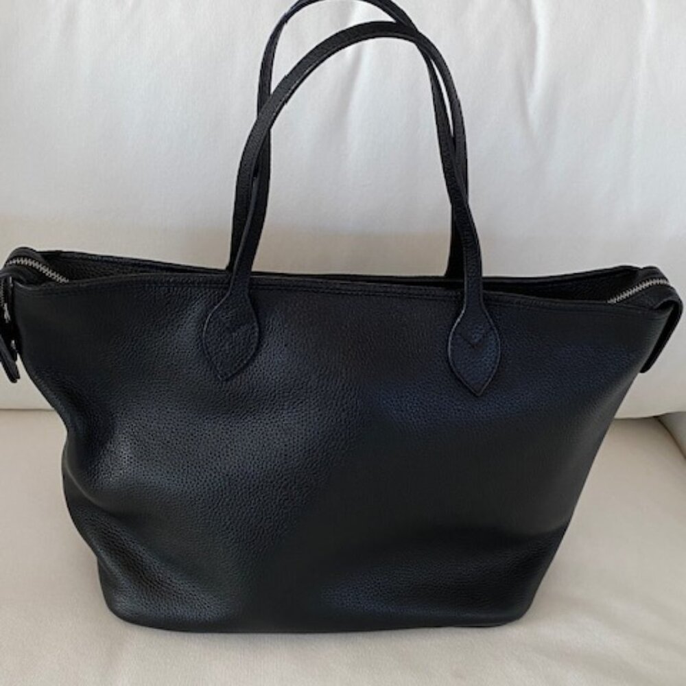 ROYCE New York LEATHER TOTE